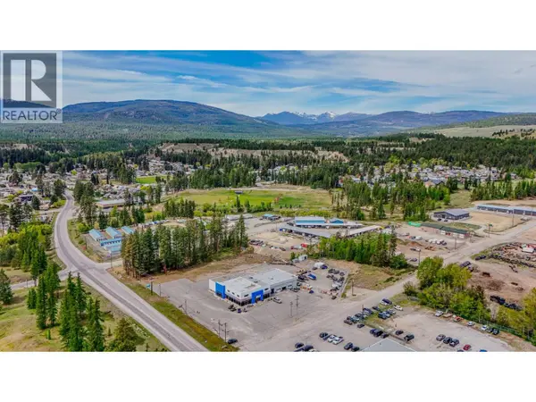 1142 304TH Street, Marysville, BC V1A3H6