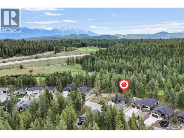 249 SHADOW MOUNTAIN Boulevard, Cranbrook, BC V1C0C6