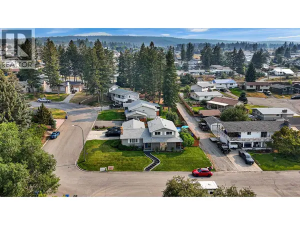 701 17TH Avenue S, Cranbrook, BC V1C3B6