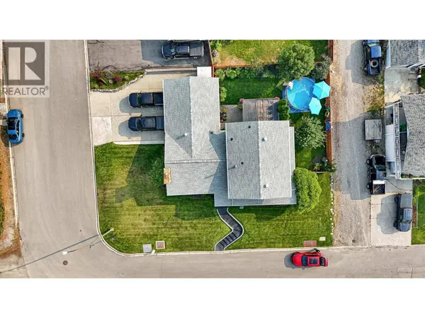 701 17TH Avenue S, Cranbrook, BC V1C3B6