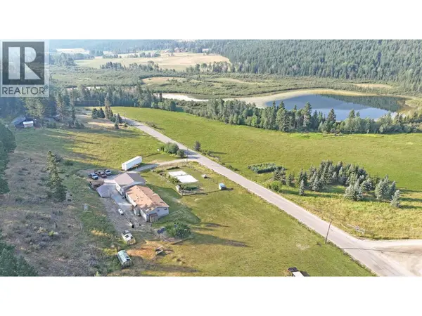 5562 HA HA CREEK Road, Wardner, BC V0B2J0