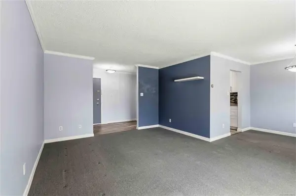 900 Tolmie Ave ##217, Saanich, BC V8X 3W6
