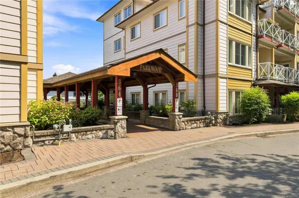360 Goldstream Ave ##101, Colwood, BC V9B 2W3
