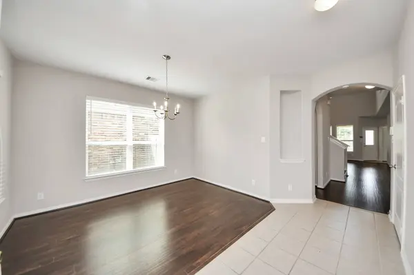 2722 Sunshade CT, Pearland, TX 77584