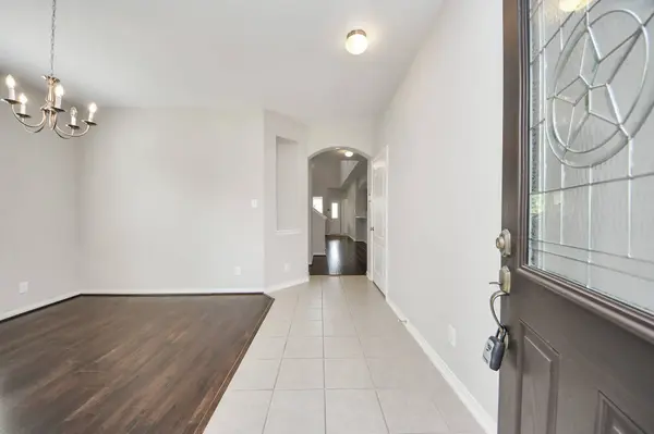 2722 Sunshade CT, Pearland, TX 77584