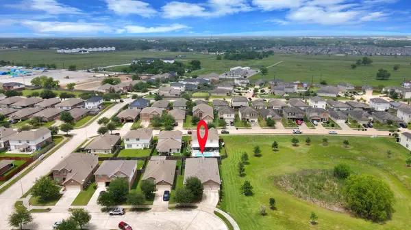 6615 Capridge DR, Houston, TX 77048