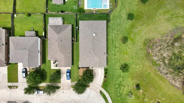 6615 Capridge DR, Houston, TX 77048