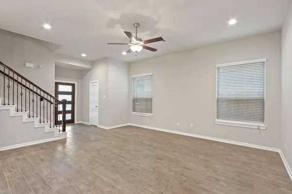 7011 Golden Groundsel DR, Katy, TX 77493