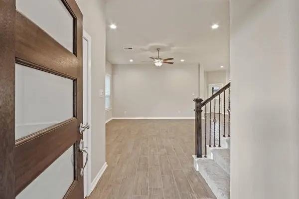 7011 Golden Groundsel DR, Katy, TX 77493
