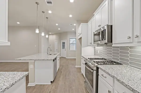 7011 Golden Groundsel DR, Katy, TX 77493