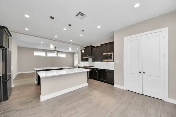 7219 Bayberry Crescent LN, Katy, TX 77493