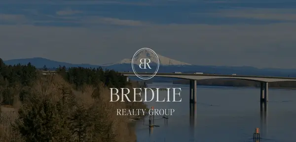 Bredlie_Logo_w_Bridge_Mt_view