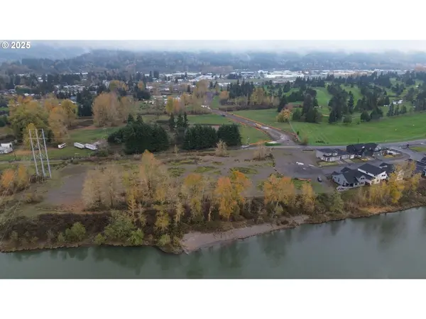 S River RD, Kelso, WA 98626