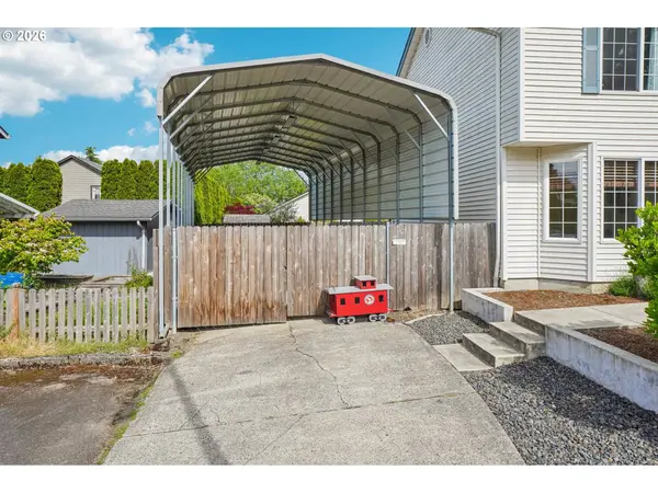 11309 NW 8TH CT, Vancouver, WA 98685