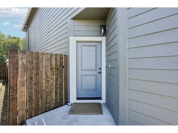 330 S KELLER CT, Ridgefield, WA 98642