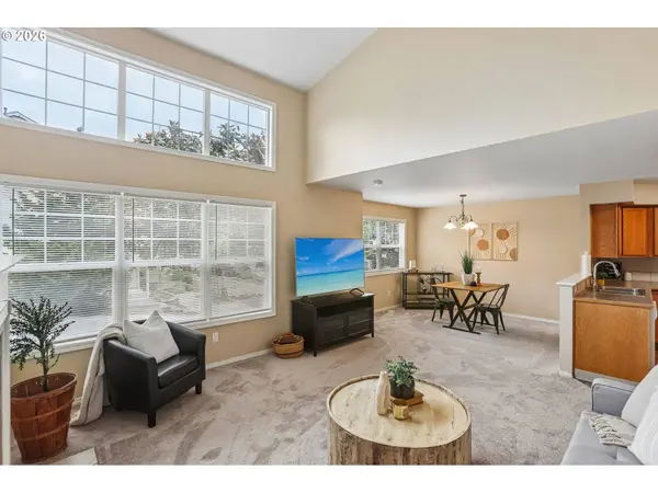 5908 NE 35TH CIR, Vancouver, WA 98661