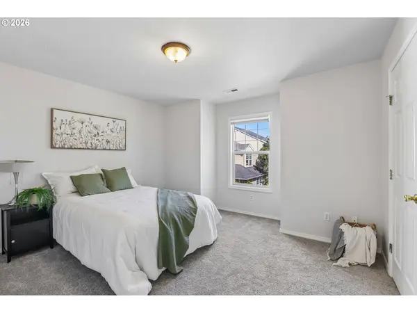 5906 NE 35TH CIR, Vancouver, WA 98661