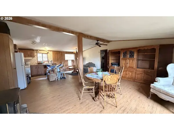 747 SAUER RD, Kalama, WA 98625