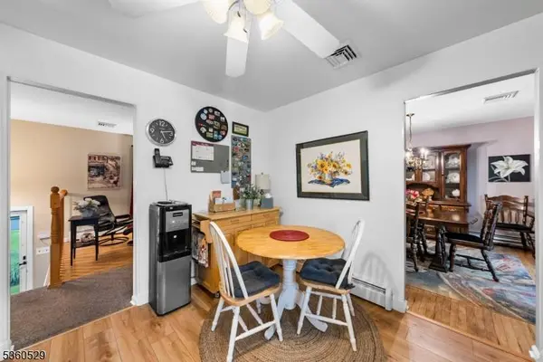 41 1St St, Franklin Twp., NJ 08873