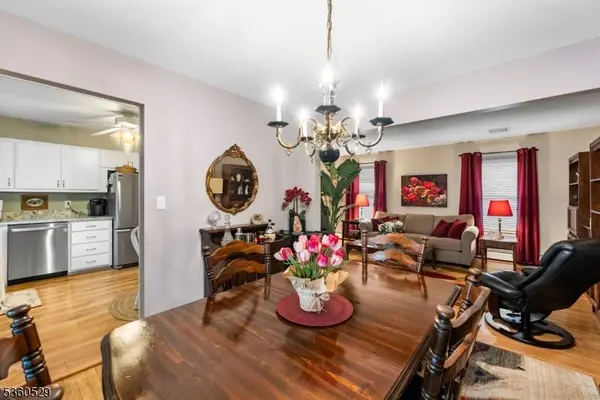 41 1St St, Franklin Twp., NJ 08873