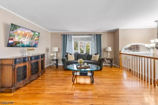 17 4Th St, South River Boro, NJ 08882