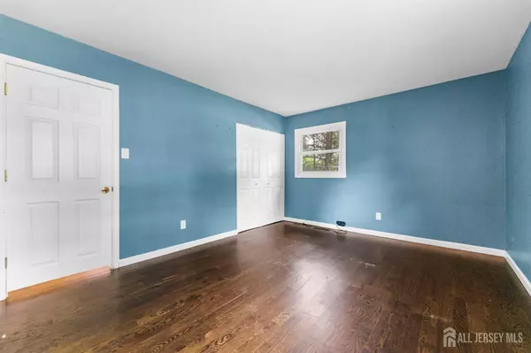 41 Grand BLVD, Monroe, NJ 08831