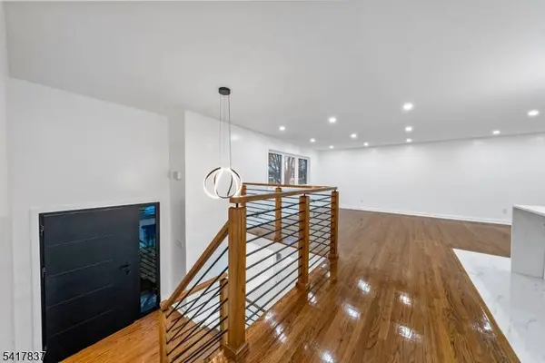 12 Barker Rd, Franklin Twp., NJ 08873