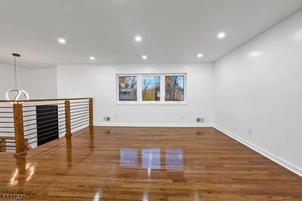 12 Barker Rd, Franklin Twp., NJ 08873