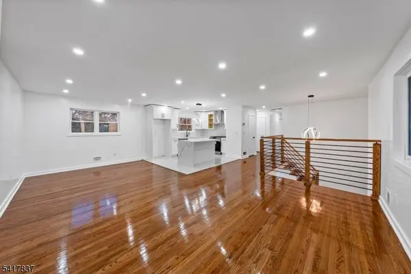 12 Barker Rd, Franklin Twp., NJ 08873