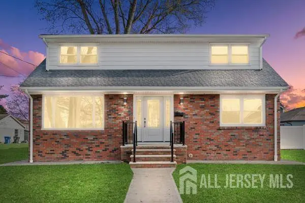 124 Dunbar AVE, Fords, NJ 08863