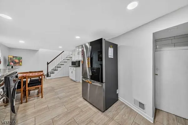 31 Monmouth Rd, Monroe Twp., NJ 08831