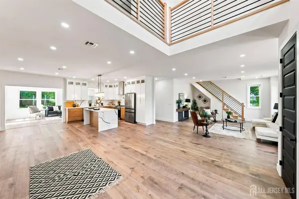 3 Tyne CT, South Brunswick, NJ 08824