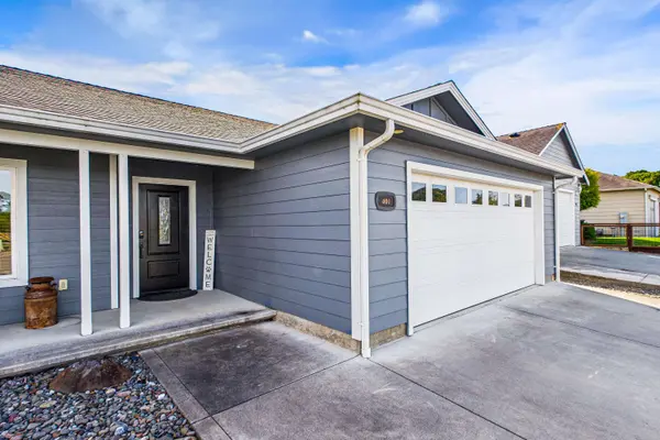 401 Kendall CT, Fortuna, CA 95540