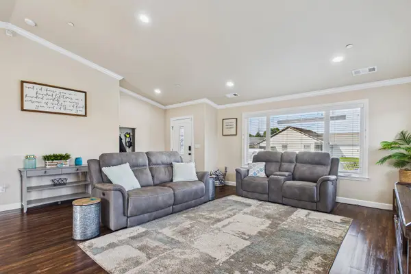 401 Kendall CT, Fortuna, CA 95540
