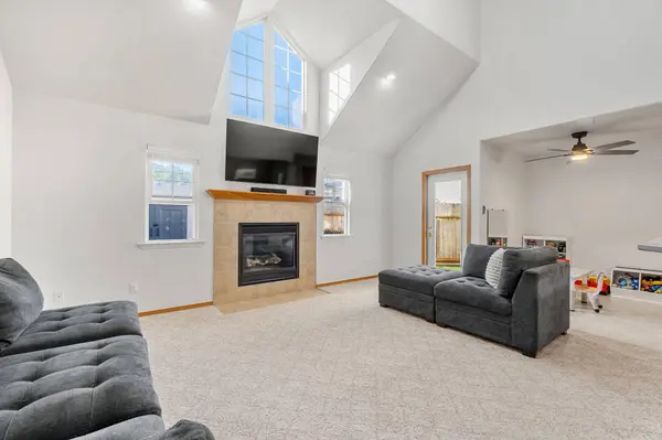 3251 Matthew LN, Fortuna, CA 95540