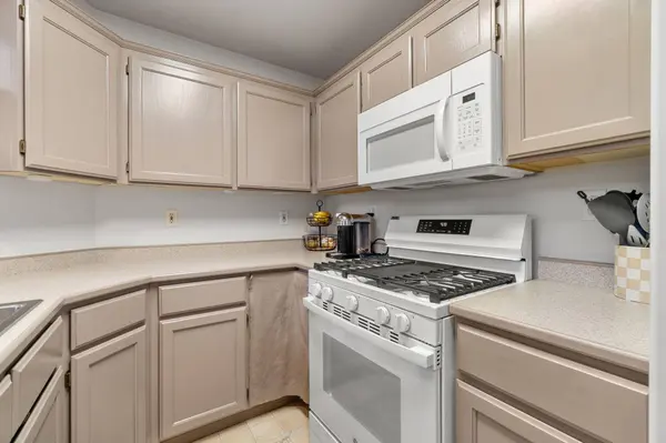 3251 Matthew LN, Fortuna, CA 95540