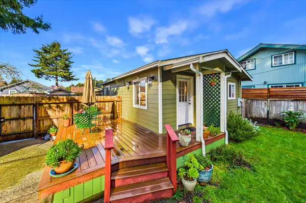 1921 Glatt ST, Eureka, CA 95503