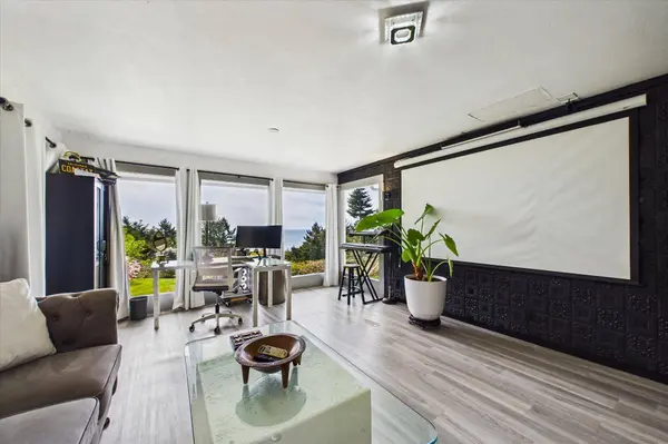 800 Westgate DR, Trinidad, CA 95570