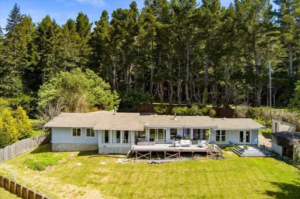 800 Westgate DR, Trinidad, CA 95570