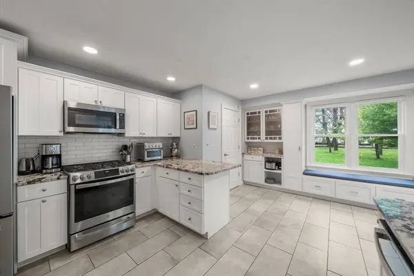 13 Mill St #1, Boston, MA 02122