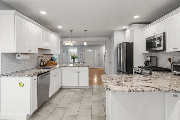 13 Mill St #1, Boston, MA 02122