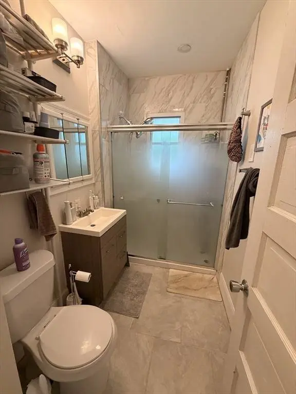 31 Barry St #2, Boston, MA 02125