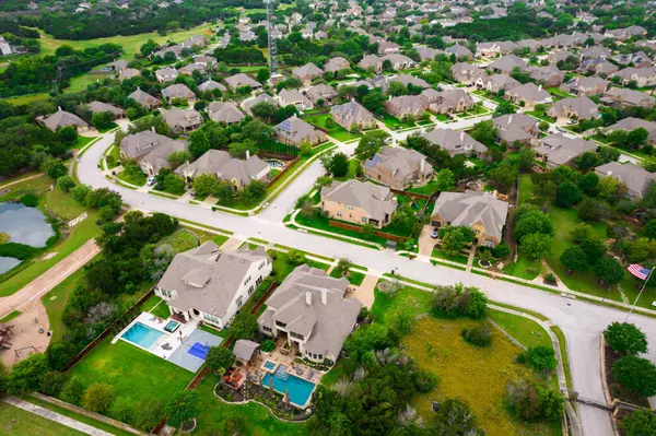 Summer Real Estate in Montgomery County: What Sellers Should Know,Jared Fikes