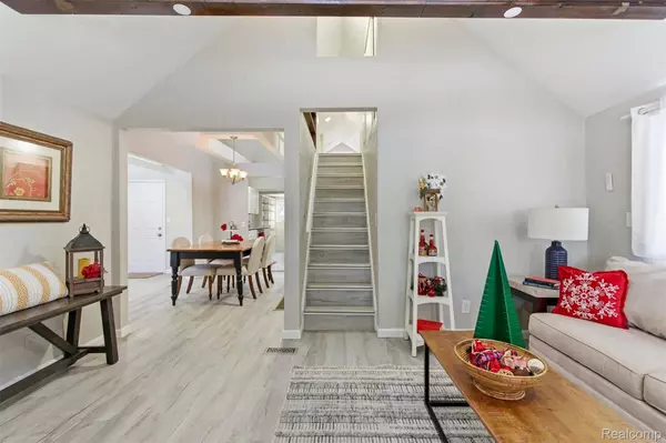 17714 Salem ST, Detroit, MI 48219