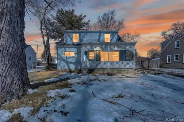 33544 Brown ST, Garden City, MI 48135