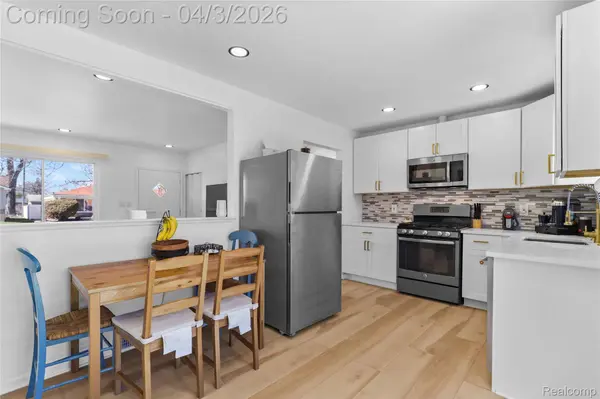 21356 Ithaca AVE, Ferndale, MI 48220