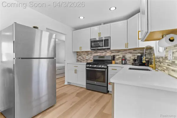 21356 Ithaca AVE, Ferndale, MI 48220
