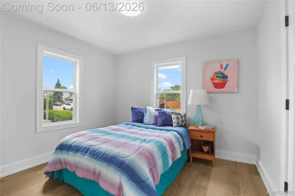 23960 Trombley ST, Clinton Charter Township, MI 48035
