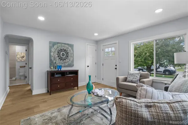 23960 Trombley ST, Clinton Charter Township, MI 48035