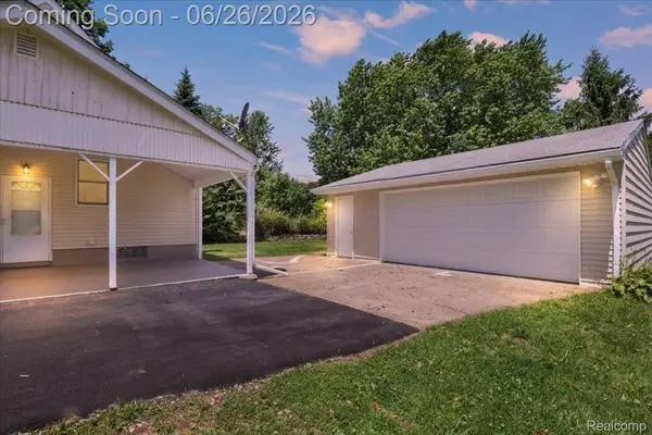 43600 Crowley RD, Van Buren Charter Township, MI 48111
